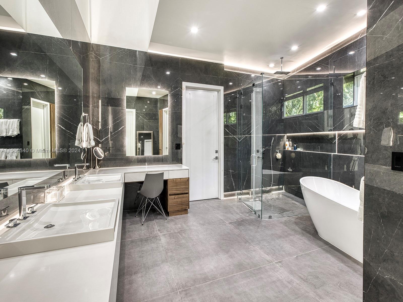 5970 135th Ter, Pinecrest, FL, 33156 United States, 6 Bedrooms Bedrooms, ,6 BathroomsBathrooms,Residential,For Sale,135th Ter,A11530340