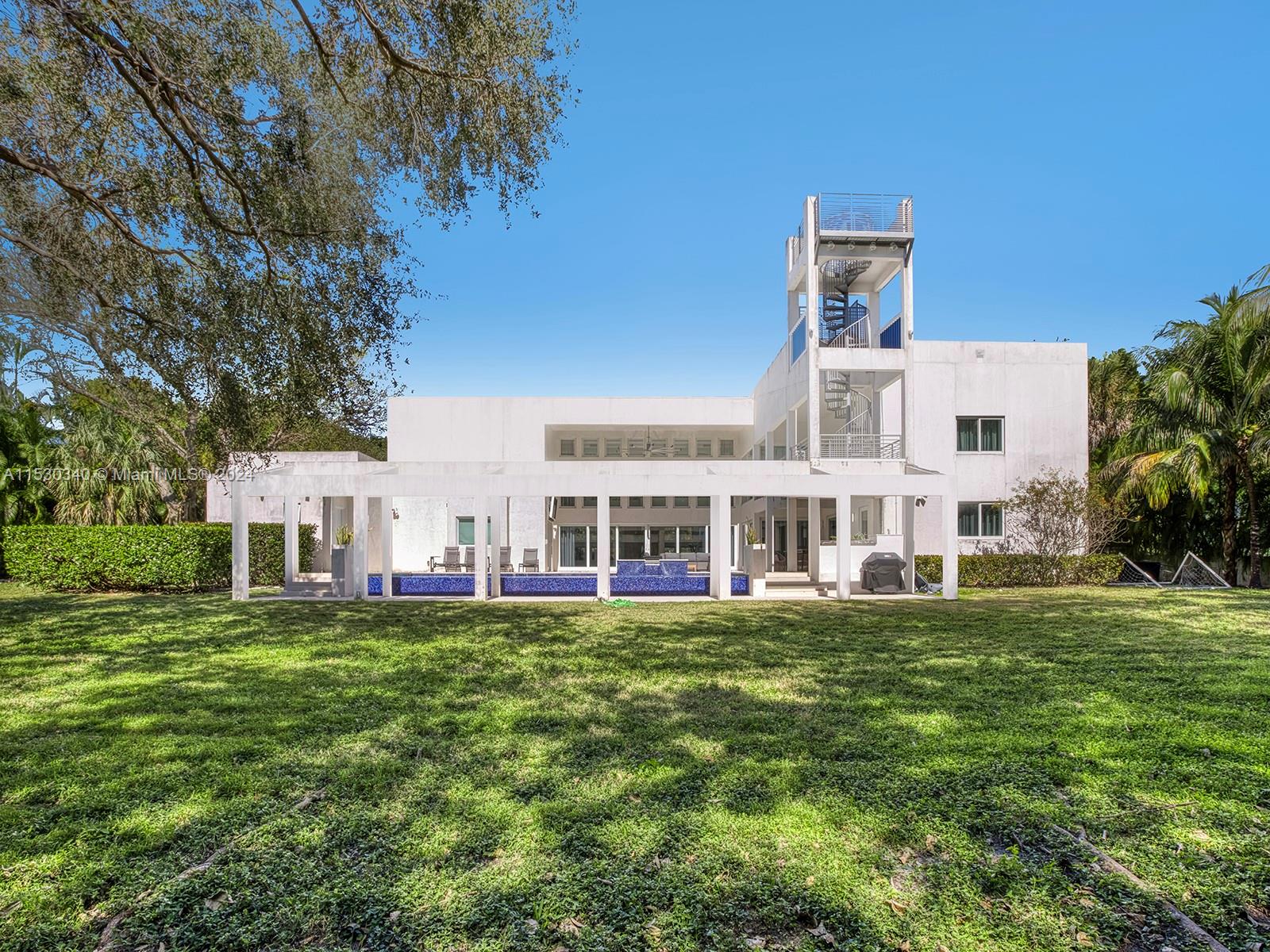 5970 135th Ter, Pinecrest, FL, 33156 United States, 6 Bedrooms Bedrooms, ,6 BathroomsBathrooms,Residential,For Sale,135th Ter,A11530340