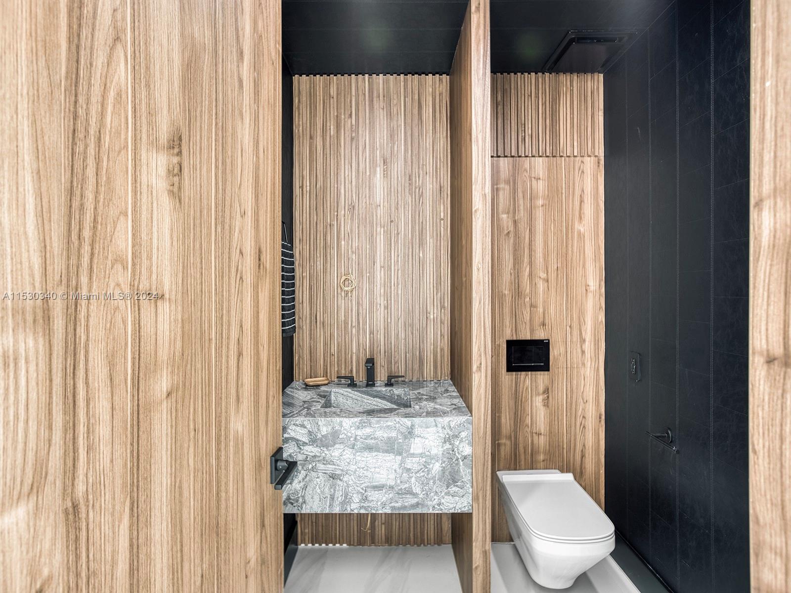 5970 135th Ter, Pinecrest, FL, 33156 United States, 6 Bedrooms Bedrooms, ,6 BathroomsBathrooms,Residential,For Sale,135th Ter,A11530340