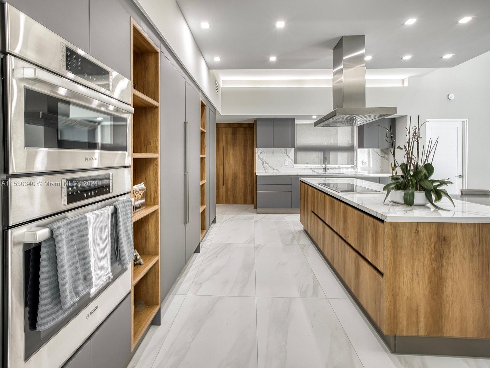 5970 135th Ter, Pinecrest, FL, 33156 United States, 6 Bedrooms Bedrooms, ,6 BathroomsBathrooms,Residential,For Sale,135th Ter,A11530340