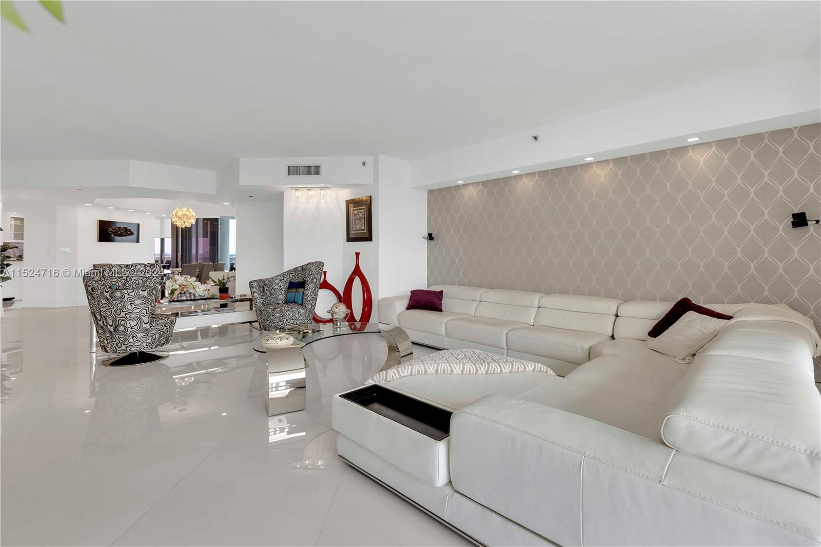 3000 ISLAND BL, Aventura, FL, 33160 United States, 3 Bedrooms Bedrooms, ,3 BathroomsBathrooms,Residential,For Sale,ISLAND BL,A11524716
