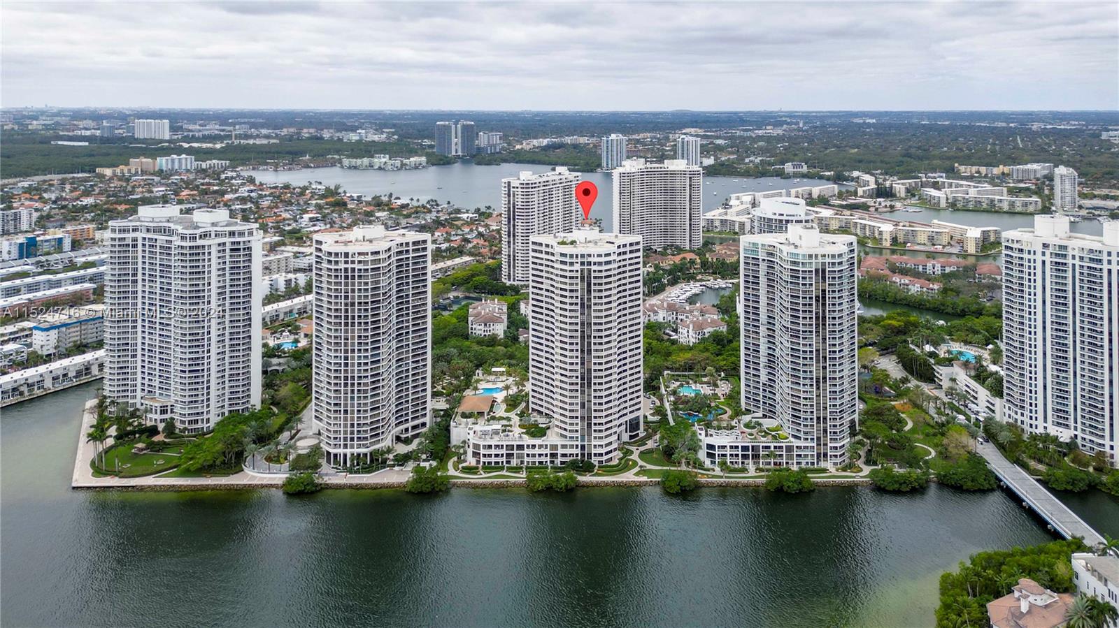 3000 ISLAND BL, Aventura, FL, 33160 United States, 3 Bedrooms Bedrooms, ,3 BathroomsBathrooms,Residential,For Sale,ISLAND BL,A11524716