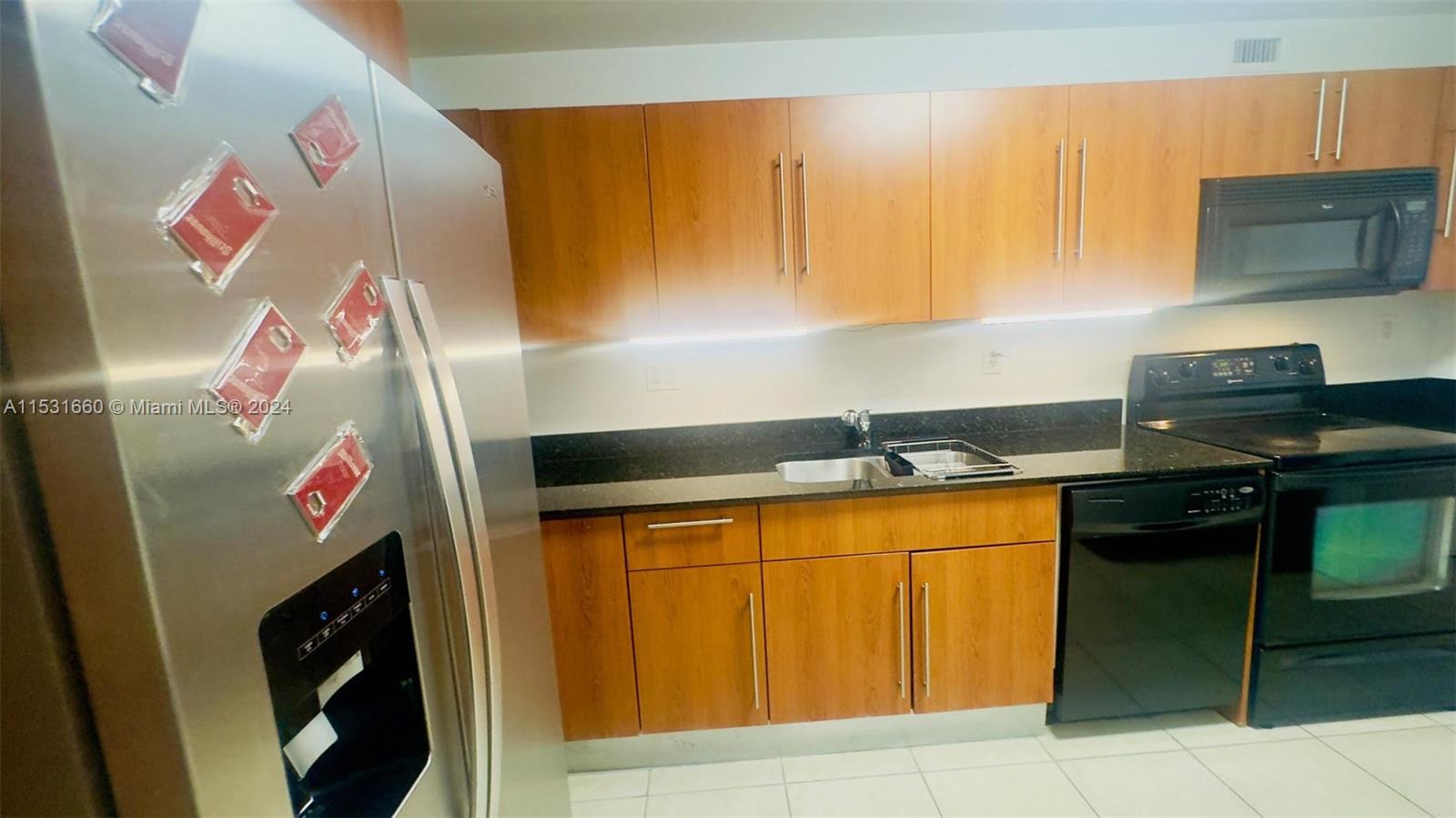 3000 S Ocean Dr 306, Hollywood, Florida 33019, 1 Bedroom Bedrooms, ,1 BathroomBathrooms,Residentiallease,For Rent,3000 S Ocean Dr 306,A11531660