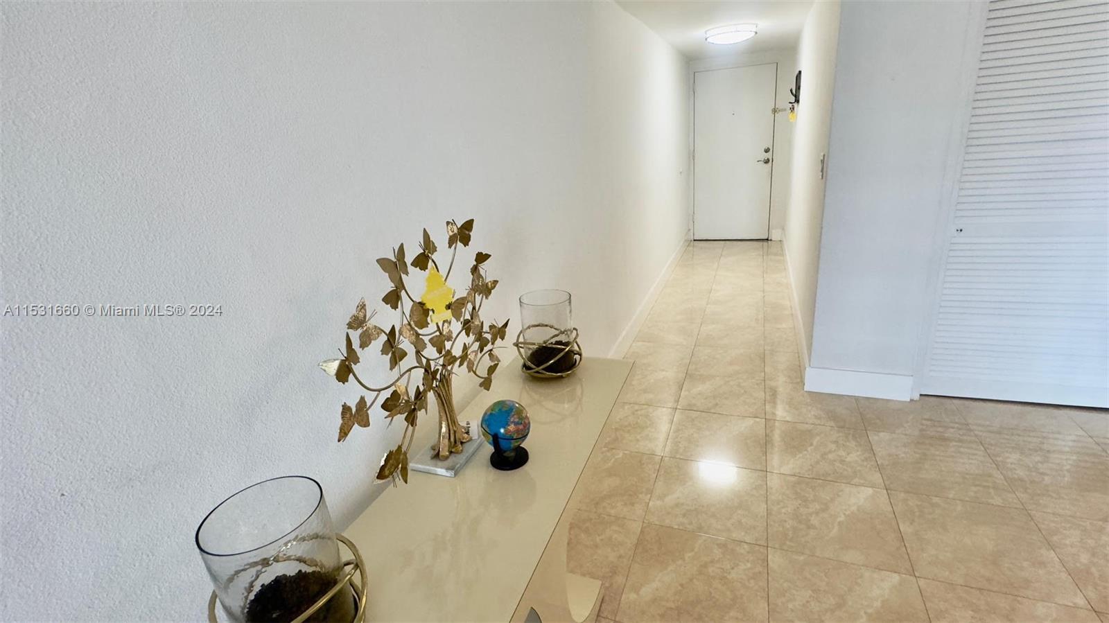 3000 S Ocean Dr 306, Hollywood, Florida 33019, 1 Bedroom Bedrooms, ,1 BathroomBathrooms,Residentiallease,For Rent,3000 S Ocean Dr 306,A11531660