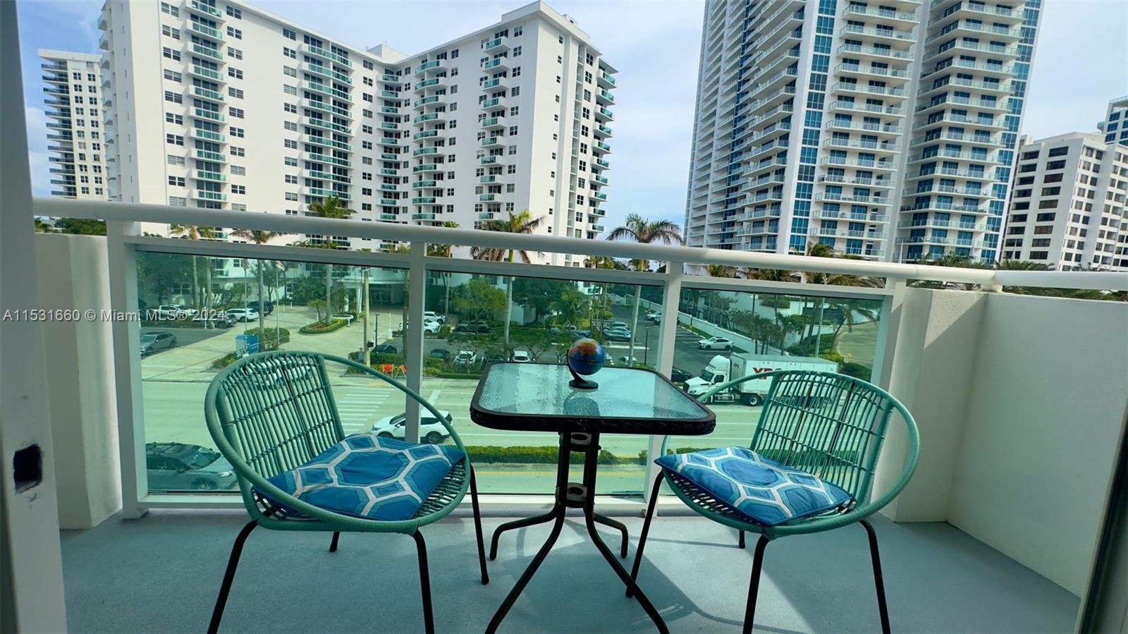 3000 S Ocean Dr 306, Hollywood, Florida 33019, 1 Bedroom Bedrooms, ,1 BathroomBathrooms,Residentiallease,For Rent,3000 S Ocean Dr 306,A11531660
