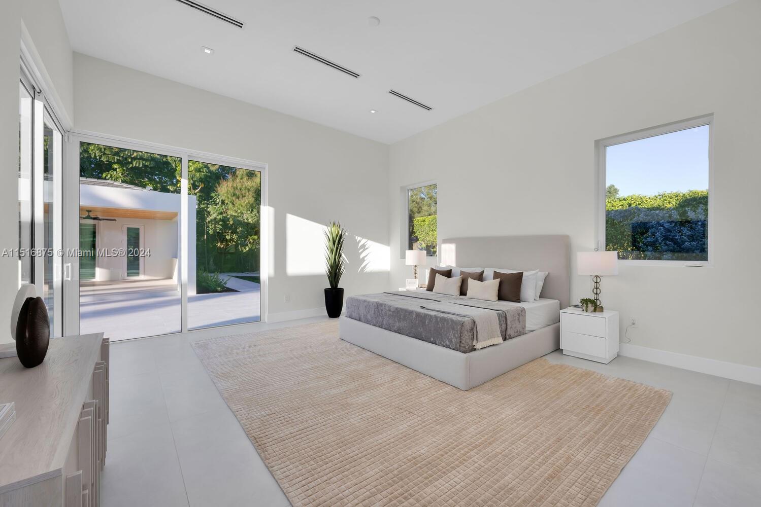 7105 Sunset Dr, Miami, FL, 33143 United States, 6 Bedrooms Bedrooms, ,5 BathroomsBathrooms,Residential,For Sale,Sunset Dr,A11516875