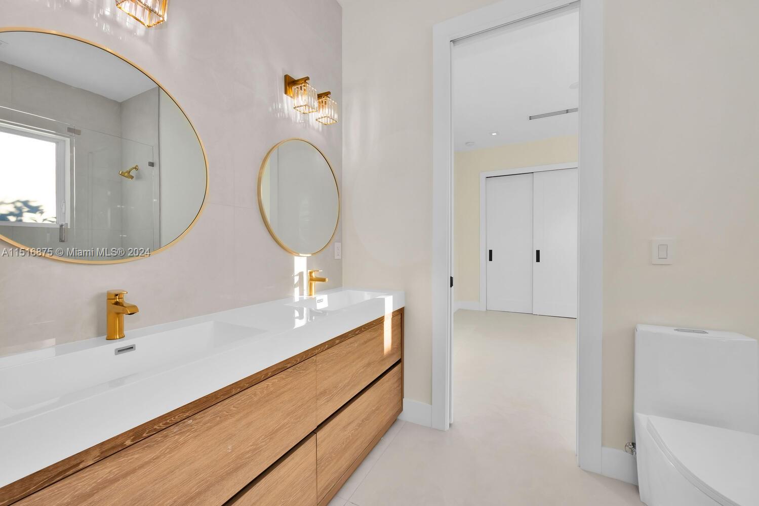 7105 Sunset Dr, Miami, FL, 33143 United States, 6 Bedrooms Bedrooms, ,5 BathroomsBathrooms,Residential,For Sale,Sunset Dr,A11516875