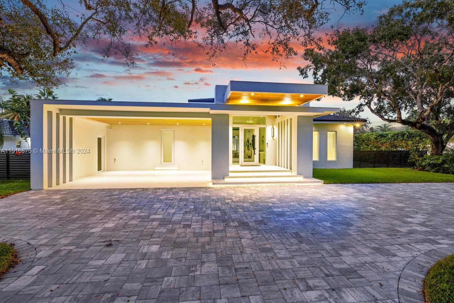 7105 Sunset Dr, Miami, FL, 33143 United States, 6 Bedrooms Bedrooms, ,5 BathroomsBathrooms,Residential,For Sale,Sunset Dr,A11516875