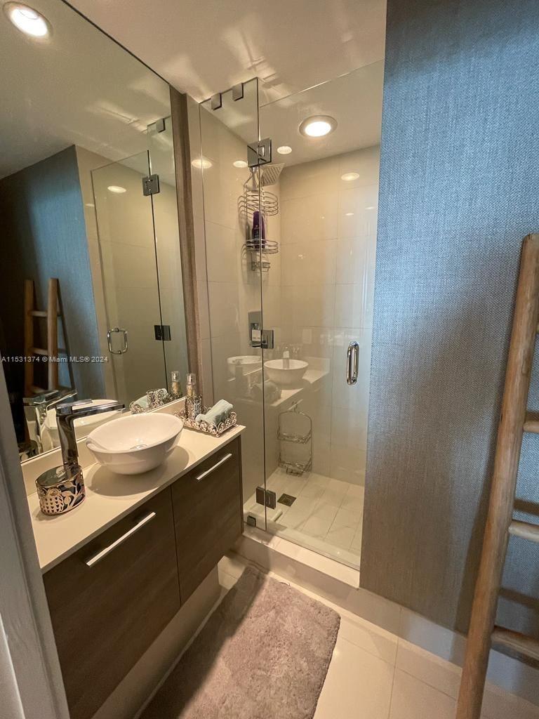 Miami, Florida 33137, 2 Bedrooms Bedrooms, ,3 BathroomsBathrooms,Residential,For Sale,A11531374