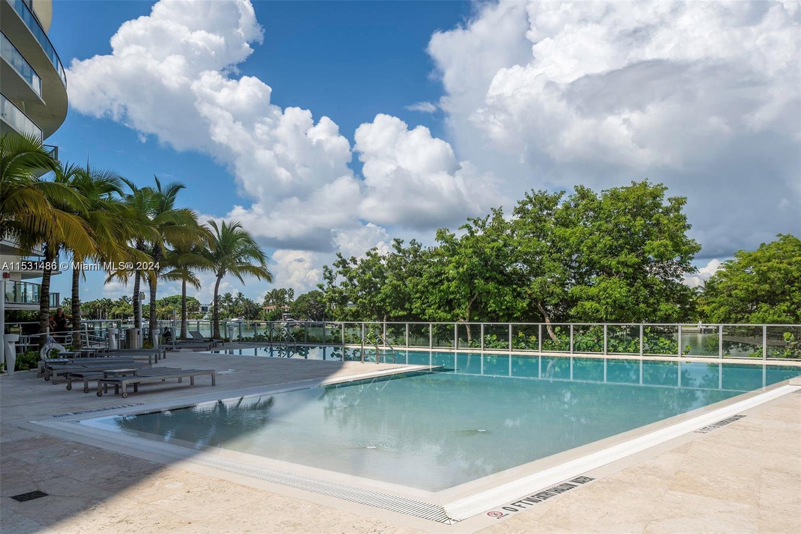 6620 Indian Creek Dr 416, Miami Beach, Florida 33141, 2 Bedrooms Bedrooms, ,2 BathroomsBathrooms,Residentiallease,For Rent,6620 Indian Creek Dr 416,A11531486