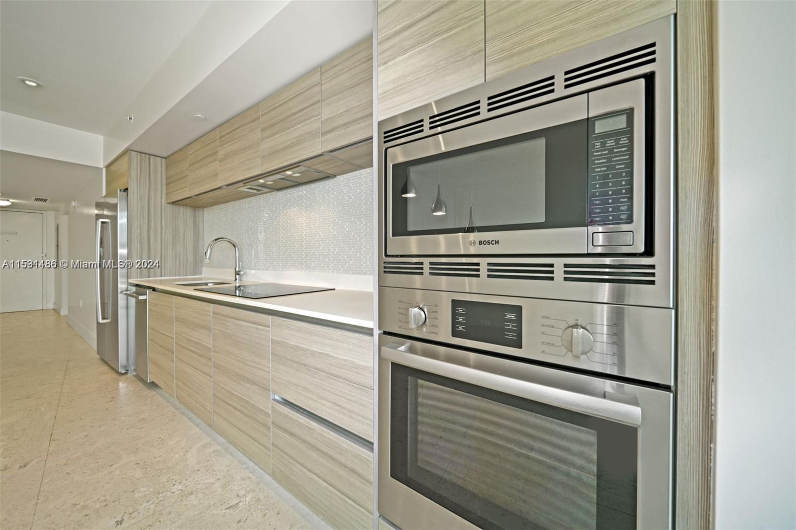 6620 Indian Creek Dr 416, Miami Beach, Florida 33141, 2 Bedrooms Bedrooms, ,2 BathroomsBathrooms,Residentiallease,For Rent,6620 Indian Creek Dr 416,A11531486