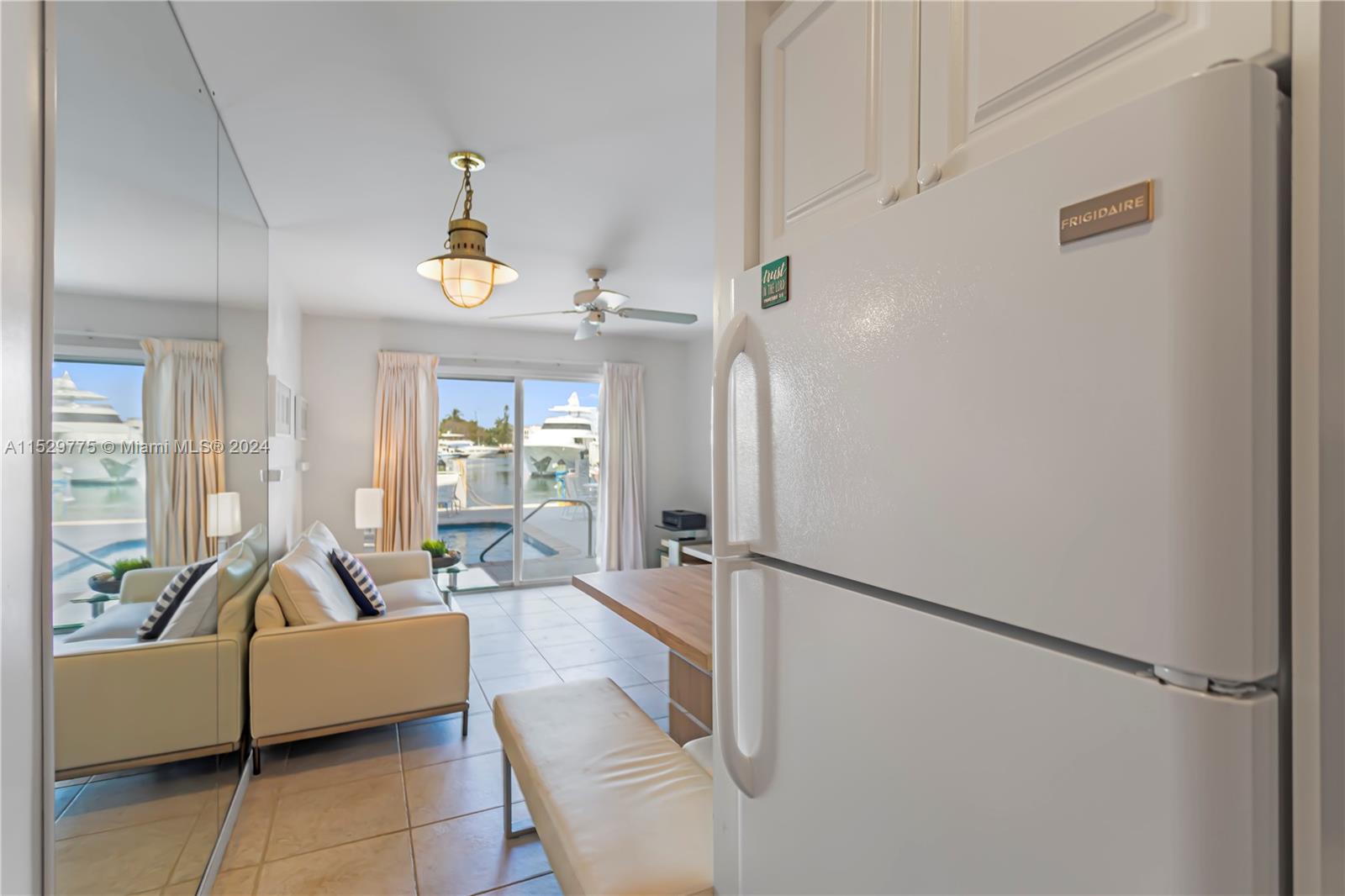 1435 SE 15th St 103, Fort Lauderdale, Florida 33316, 1 Bedroom Bedrooms, ,1 BathroomBathrooms,Residential,For Sale,1435 SE 15th St 103,A11529775