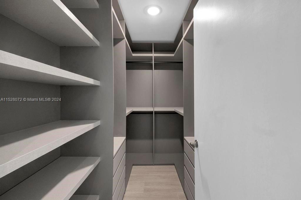 788 NE 23rd St 1402, Miami, Florida 33137, 4 Bedrooms Bedrooms, 6 Rooms Rooms,4 BathroomsBathrooms,Residential,For Sale,788 NE 23rd St 1402,A11528072