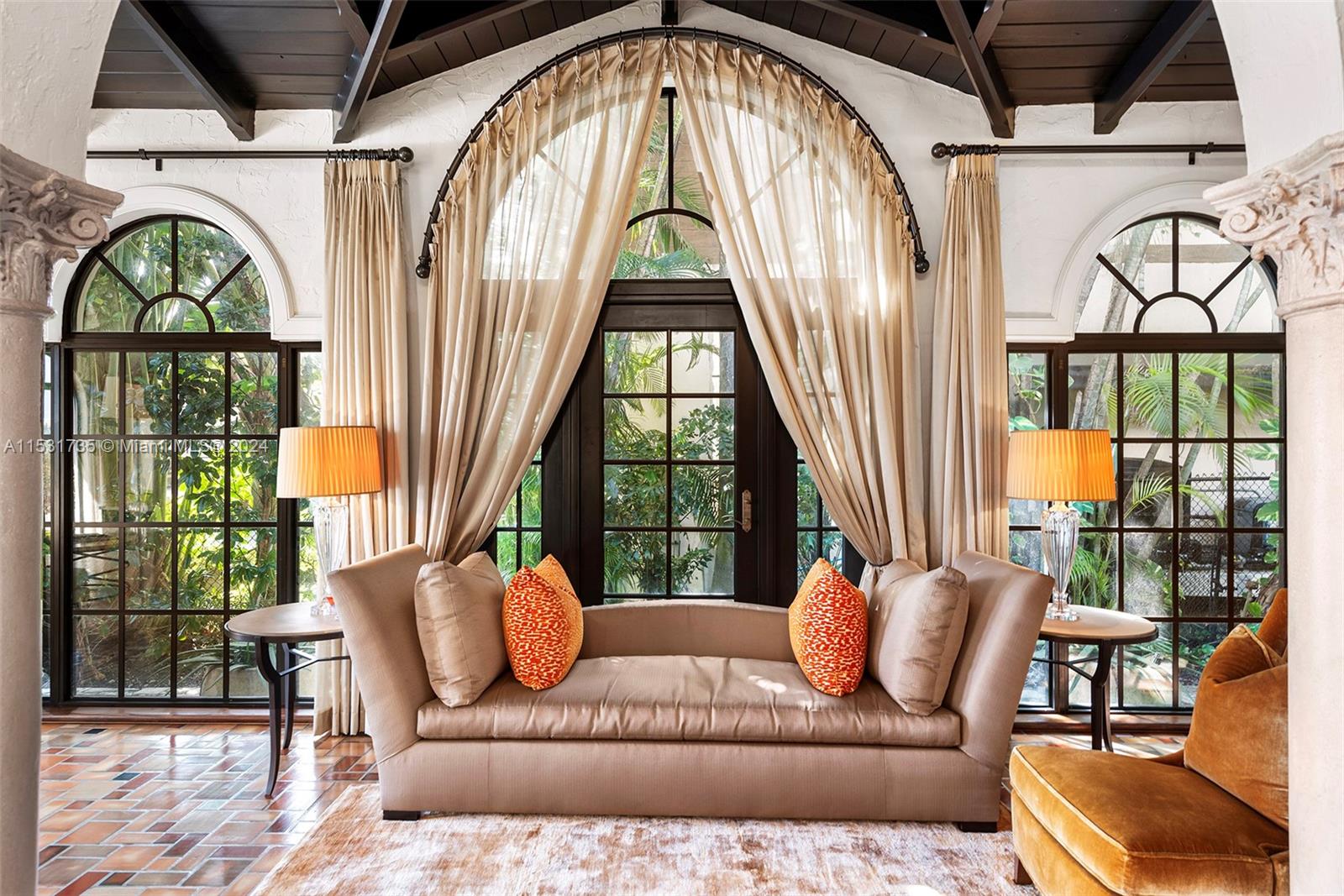 527 Dilido Dr, Miami Beach, FL, 33139 United States, 4 Bedrooms Bedrooms, ,4 BathroomsBathrooms,Residential,For Sale,Dilido Dr,A11531735