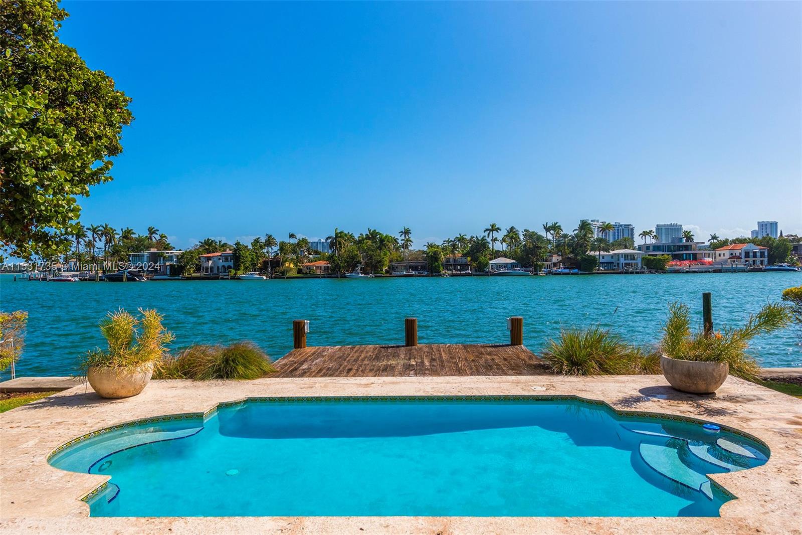 527 E Dilido Dr, Miami Beach, Florida 33139, 4 Bedrooms Bedrooms, ,4 BathroomsBathrooms,Residential,For Sale,527 E Dilido Dr,A11531735
