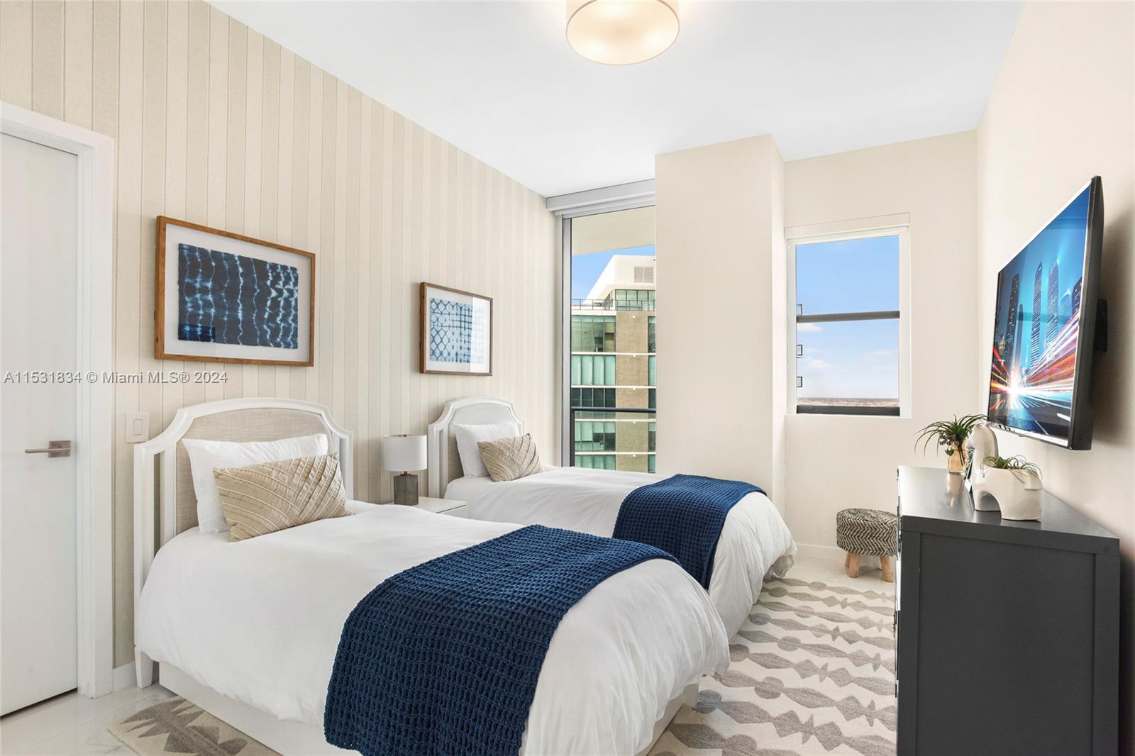 3131 NE 7th Ave PH5102, Miami, Florida 33137, 4 Bedrooms Bedrooms, ,5 BathroomsBathrooms,Residentiallease,For Rent,3131 NE 7th Ave PH5102,A11531834