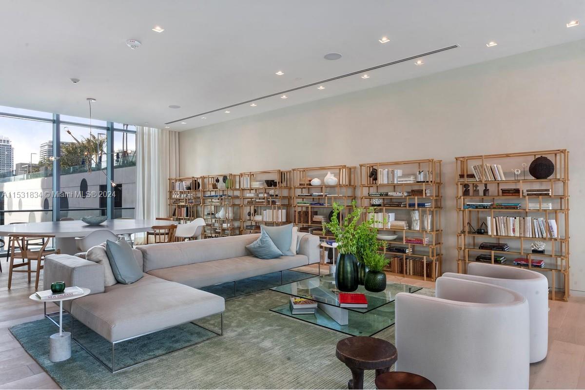 3131 NE 7th Ave PH5102, Miami, Florida 33137, 4 Bedrooms Bedrooms, ,5 BathroomsBathrooms,Residentiallease,For Rent,3131 NE 7th Ave PH5102,A11531834