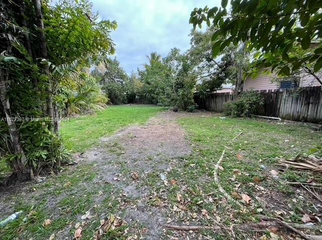 8263 NE 1st Ave  For Sale A11527397, FL