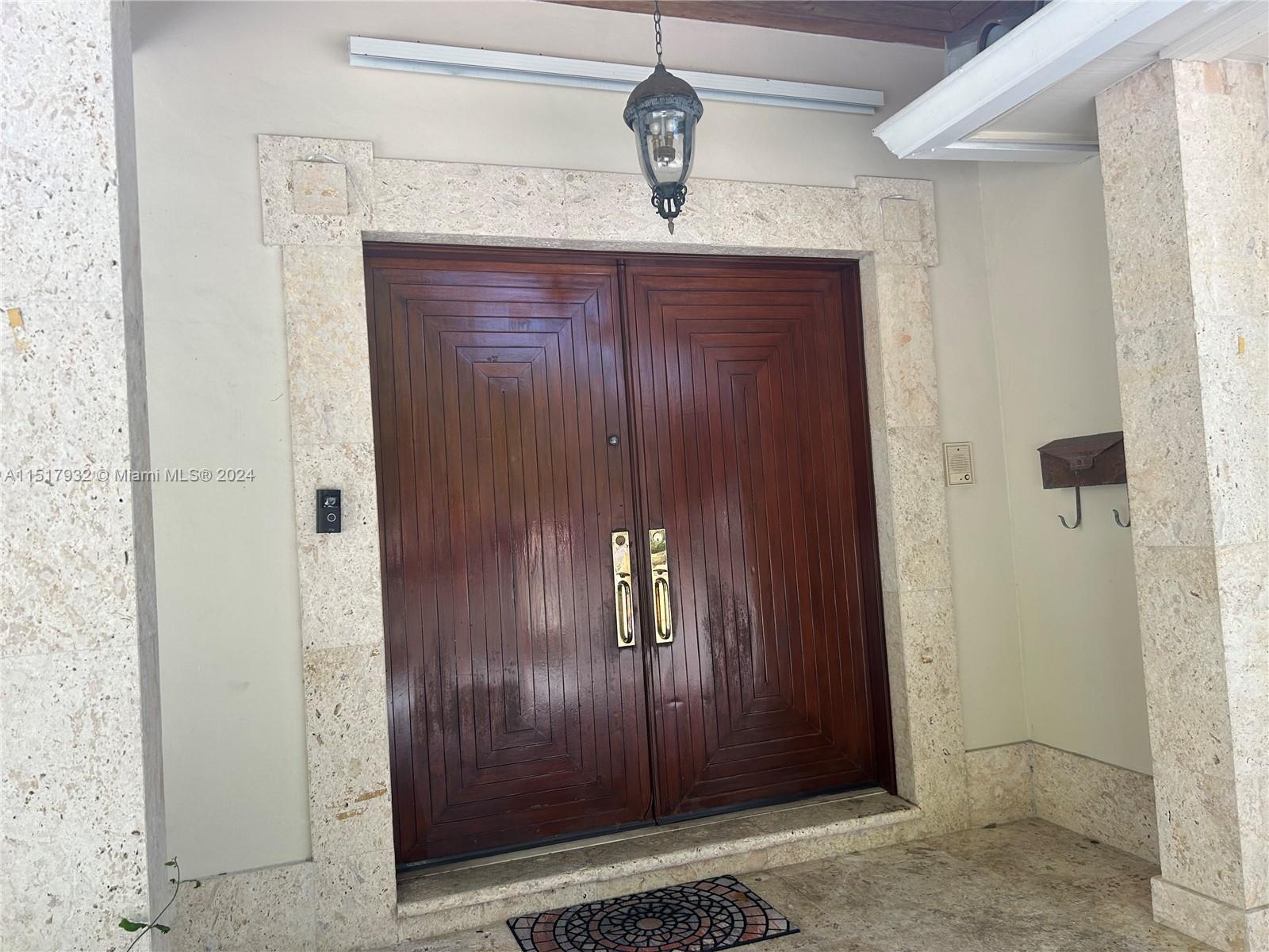 906 Palermo Ave 906, Coral Gables, Florida 33134, 7 Bedrooms Bedrooms, ,6 BathroomsBathrooms,Residentiallease,For Rent,906 Palermo Ave 906,A11517932