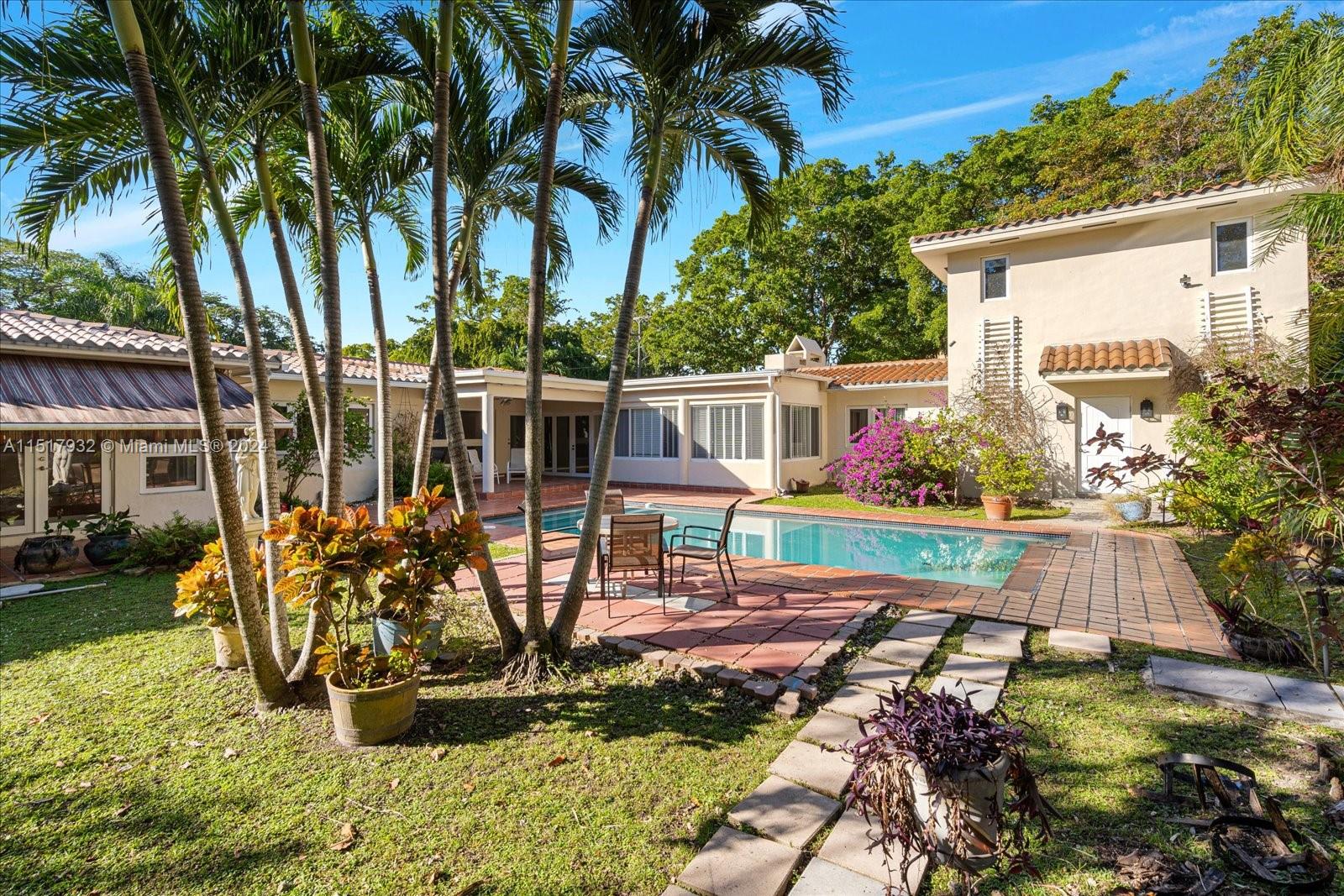 906 Palermo Ave 906, Coral Gables, Florida 33134, 7 Bedrooms Bedrooms, ,6 BathroomsBathrooms,Residentiallease,For Rent,906 Palermo Ave 906,A11517932