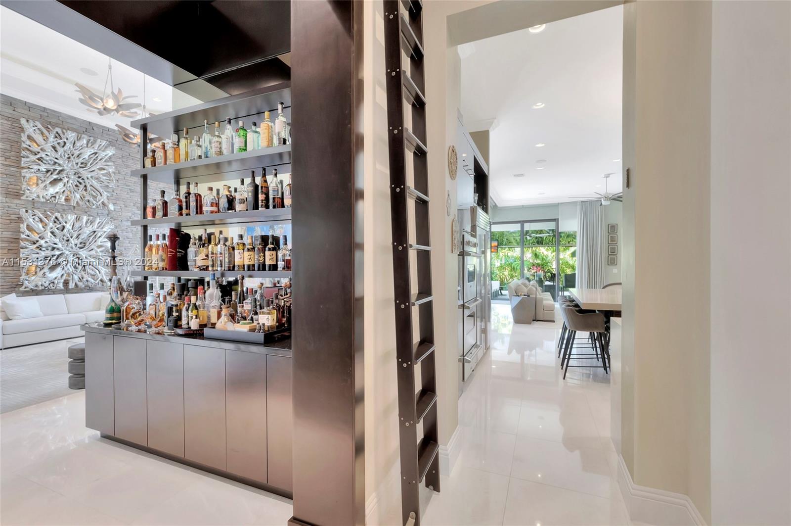 16822 Crown Bridge Dr, Delray Beach, FL, 33446 United States, 4 Bedrooms Bedrooms, ,5 BathroomsBathrooms,Residential,For Sale,Crown Bridge Dr,A11531376