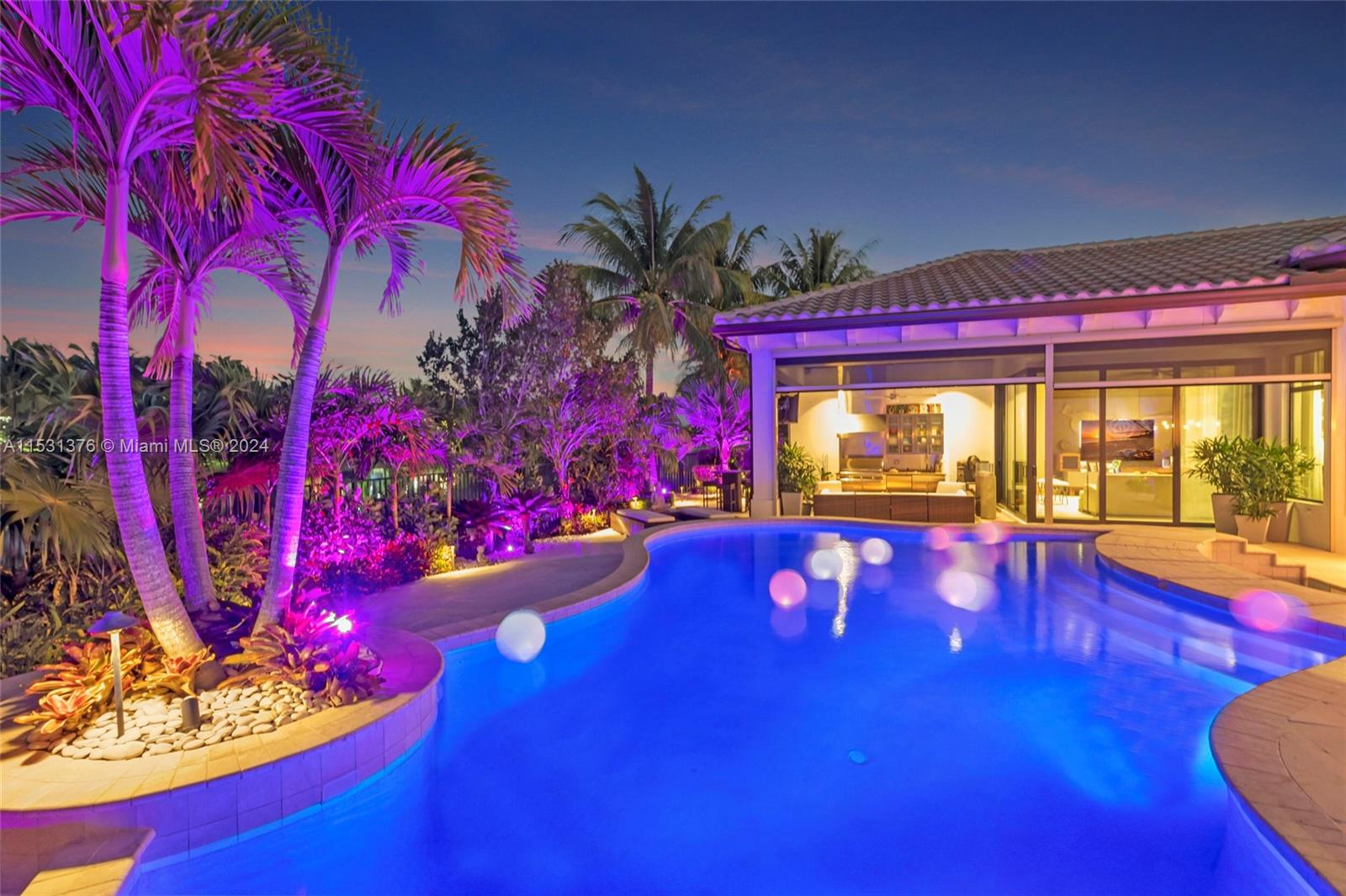 16822 Crown Bridge Dr, Delray Beach, FL, 33446 United States, 4 Bedrooms Bedrooms, ,5 BathroomsBathrooms,Residential,For Sale,Crown Bridge Dr,A11531376