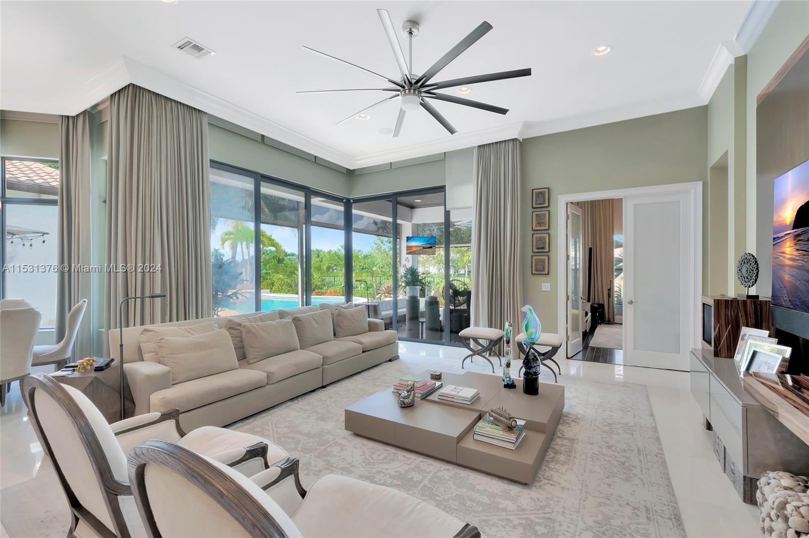 16822 Crown Bridge Dr, Delray Beach, FL, 33446 United States, 4 Bedrooms Bedrooms, ,5 BathroomsBathrooms,Residential,For Sale,Crown Bridge Dr,A11531376