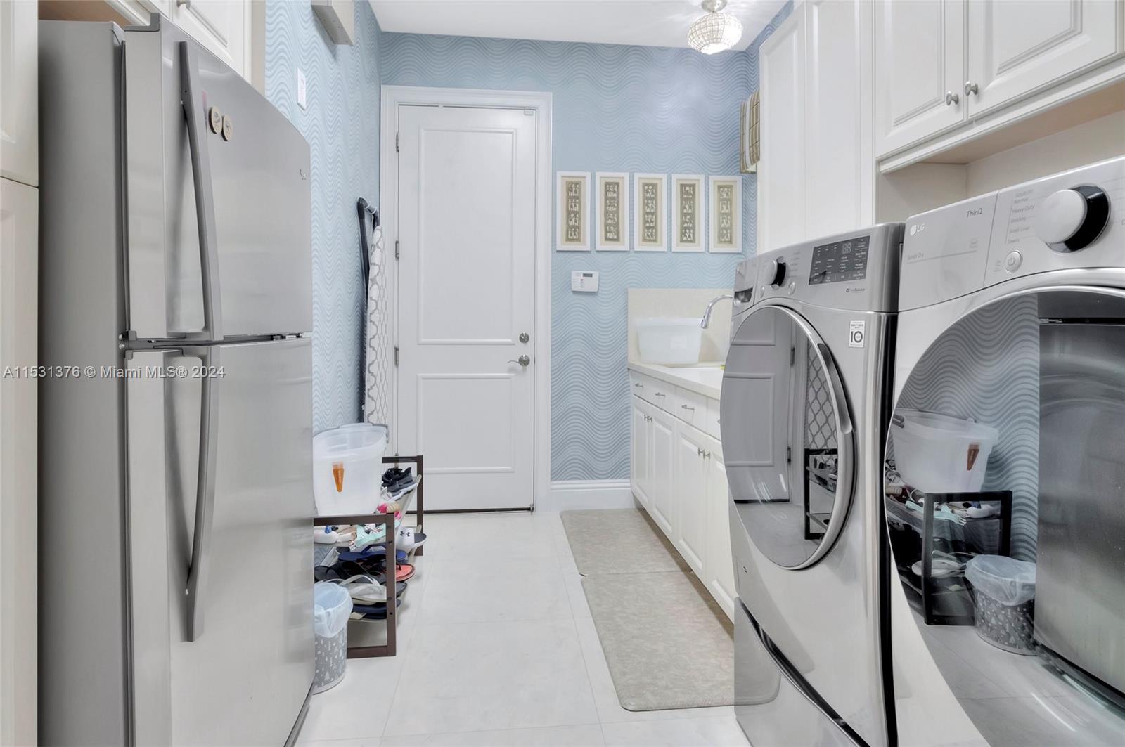 16822 Crown Bridge Dr, Delray Beach, FL, 33446 United States, 4 Bedrooms Bedrooms, ,5 BathroomsBathrooms,Residential,For Sale,Crown Bridge Dr,A11531376