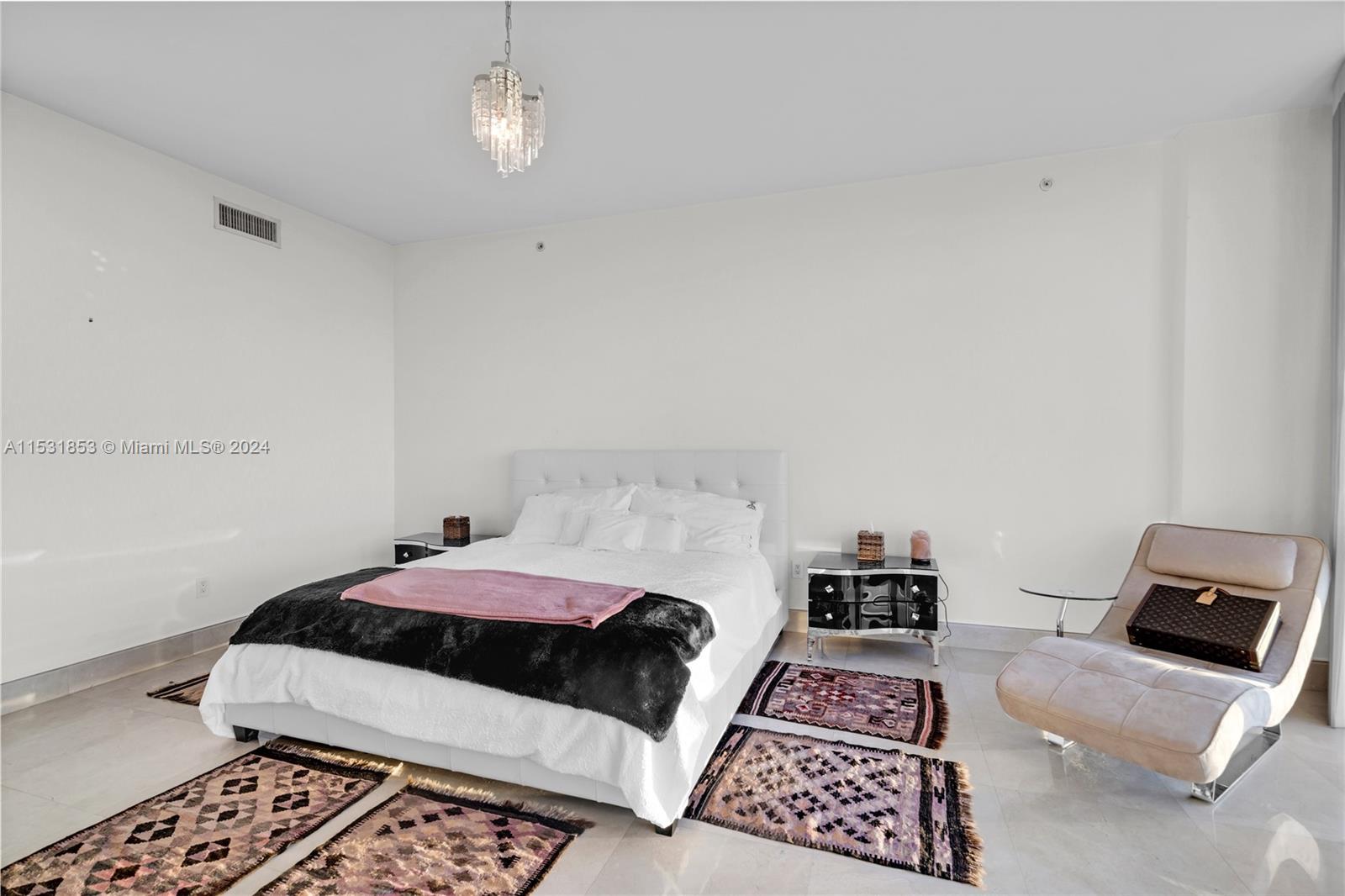 10225 Collins Ave 803, Bal Harbour, Florida 33154, 4 Bedrooms Bedrooms, ,3 BathroomsBathrooms,Residentiallease,For Rent,10225 Collins Ave 803,A11531853