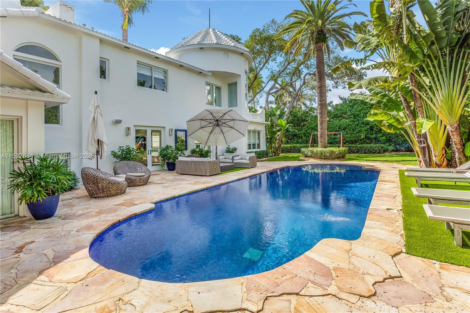 2701 Bay Rd, Miami Beach, FL, 33140 United States, 7 Bedrooms Bedrooms, ,8 BathroomsBathrooms,Residential,For Sale,Bay Rd,A11527634