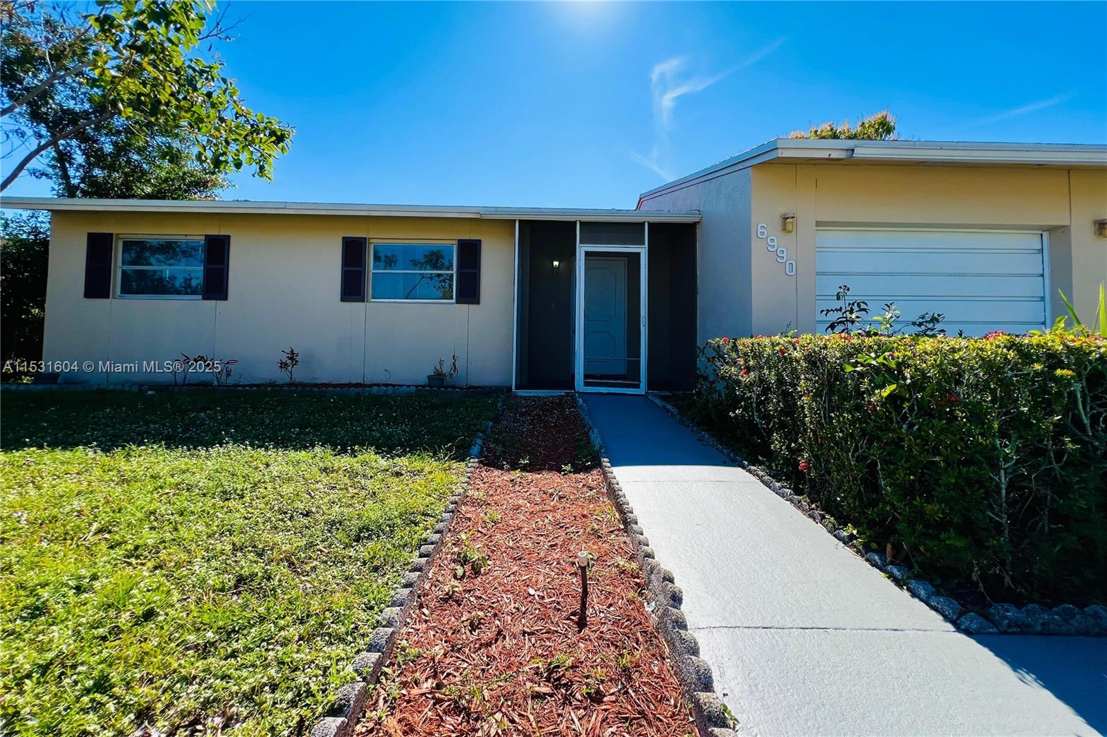 6990 SW 1st St, Margate, Florida 33068, 5 Bedrooms Bedrooms, ,2 BathroomsBathrooms,Residential,For Sale,6990 SW 1st St,A11531604