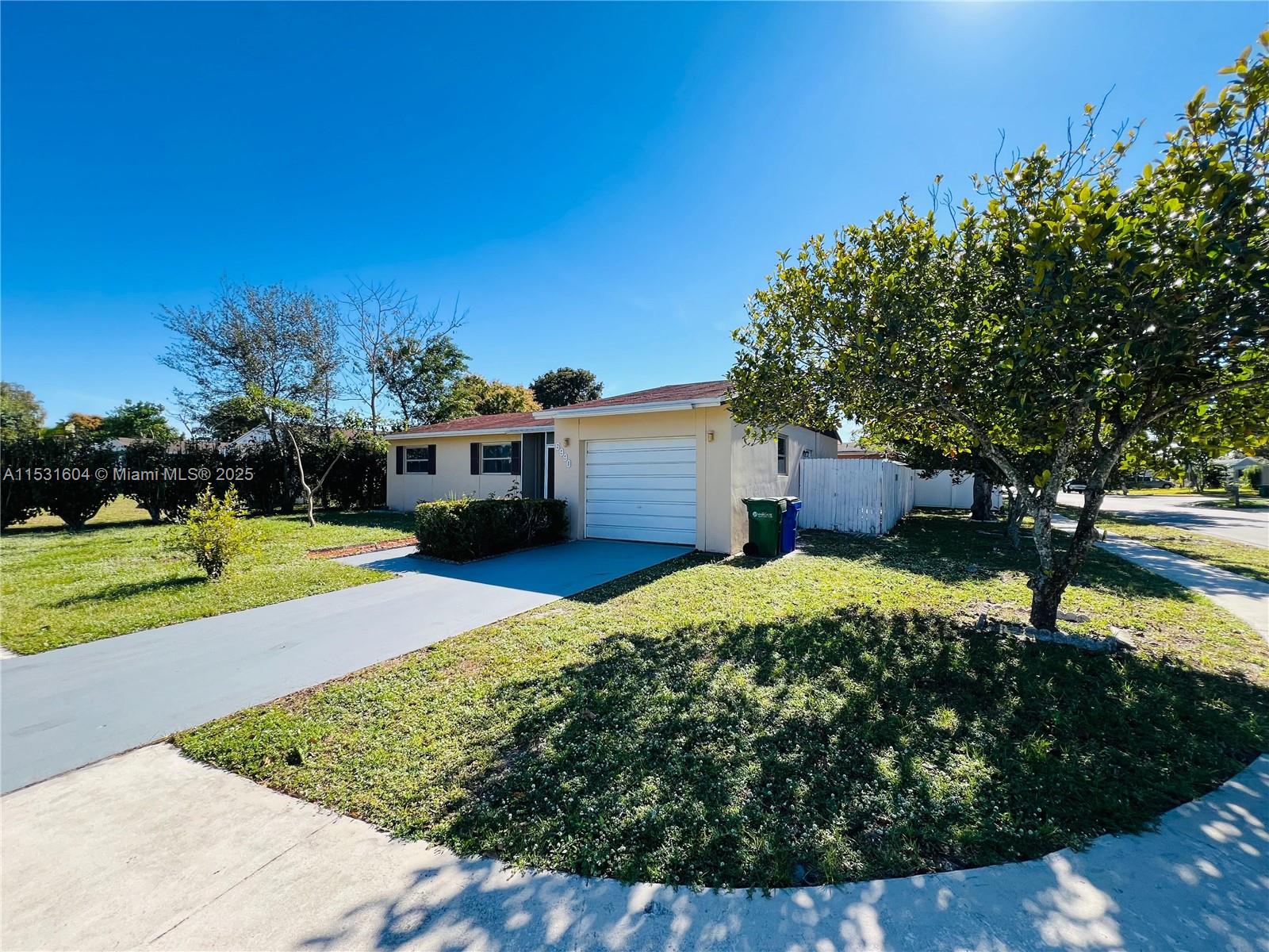 6990 SW 1st St, Margate, Florida 33068, 5 Bedrooms Bedrooms, ,2 BathroomsBathrooms,Residential,For Sale,6990 SW 1st St,A11531604