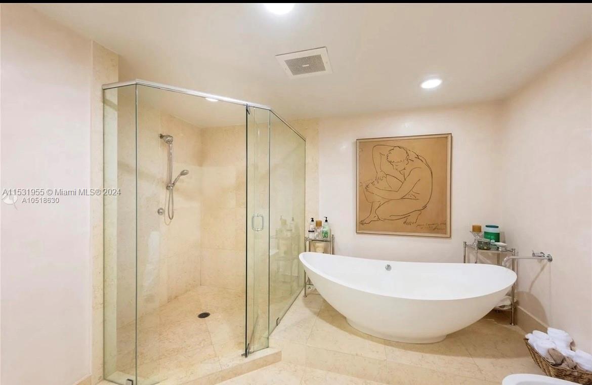 10225 Collins Ave, Bal Harbour, FL, 33154 United States, 4 Bedrooms Bedrooms, ,5 BathroomsBathrooms,Residential,For Sale,Collins Ave,A11531955
