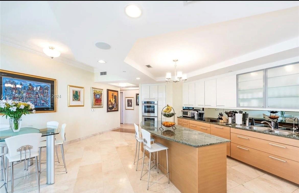 10225 Collins Ave, Bal Harbour, FL, 33154 United States, 4 Bedrooms Bedrooms, ,5 BathroomsBathrooms,Residential,For Sale,Collins Ave,A11531955
