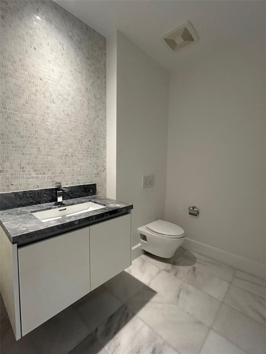 700 NE 26th Terrace 2602, Miami, Florida 33137, 2 Bedrooms Bedrooms, ,3 BathroomsBathrooms,Residential,For Sale,700 NE 26th Terrace 2602,A11529921