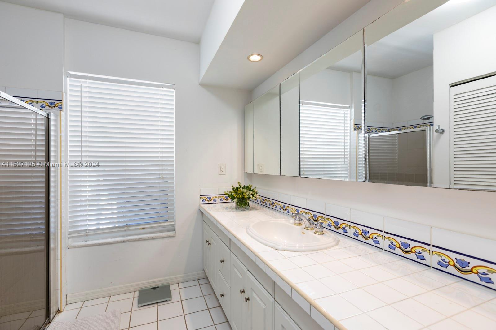 410 Bargello Ave, Coral Gables, Florida 33146, 3 Bedrooms Bedrooms, ,3 BathroomsBathrooms,Residential,For Sale,410 Bargello Ave,A11527125