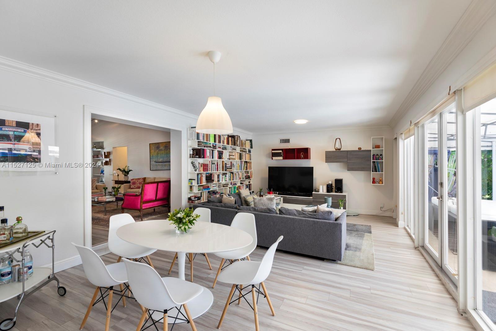 410 Bargello Ave, Coral Gables, Florida 33146, 3 Bedrooms Bedrooms, ,3 BathroomsBathrooms,Residential,For Sale,410 Bargello Ave,A11527125