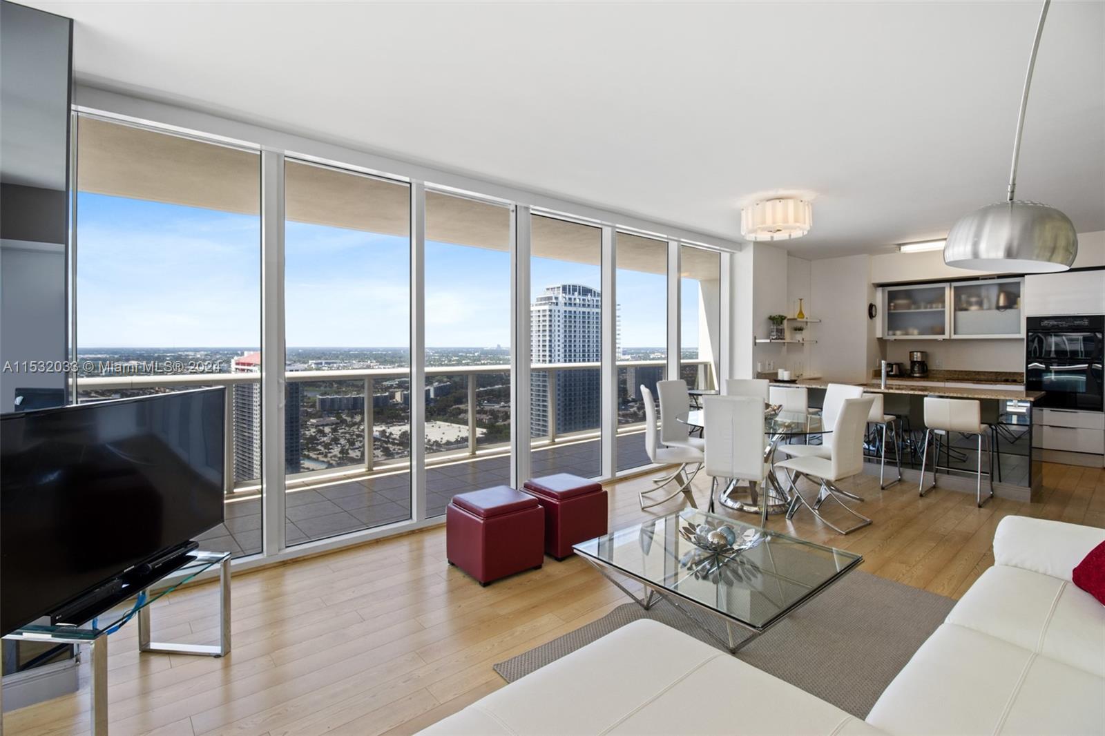 1830 S OCEAN DR 3906, Hallandale Beach, Florida 33009, 2 Bedrooms Bedrooms, ,2 BathroomsBathrooms,Residentiallease,For Rent,1830 S OCEAN DR 3906,A11532033