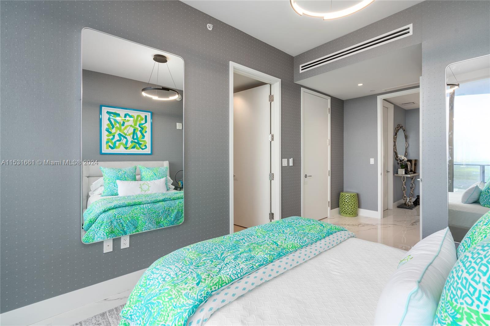 15701 Collins Ave, Sunny Isles Beach, FL, 33160 United States, 2 Bedrooms Bedrooms, ,2 BathroomsBathrooms,Residential,For Sale,Collins Ave,A11531661