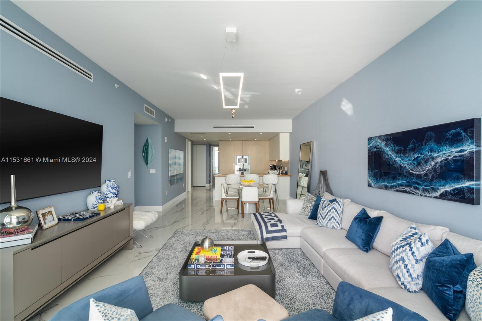 15701 Collins Ave, Sunny Isles Beach, FL, 33160 United States, 2 Bedrooms Bedrooms, ,2 BathroomsBathrooms,Residential,For Sale,Collins Ave,A11531661