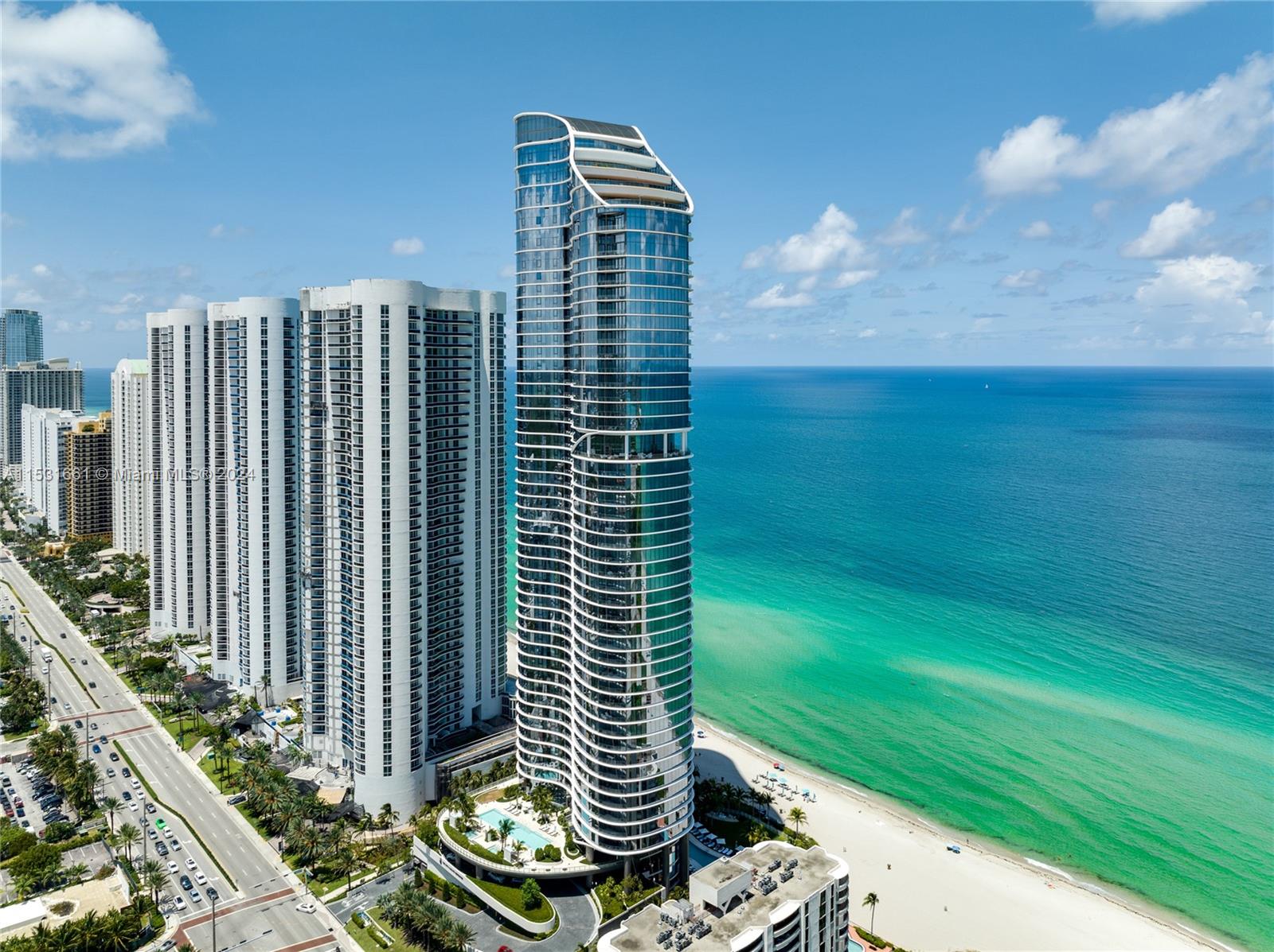 15701 Collins Ave, Sunny Isles Beach, FL, 33160 United States, 2 Bedrooms Bedrooms, ,2 BathroomsBathrooms,Residential,For Sale,Collins Ave,A11531661