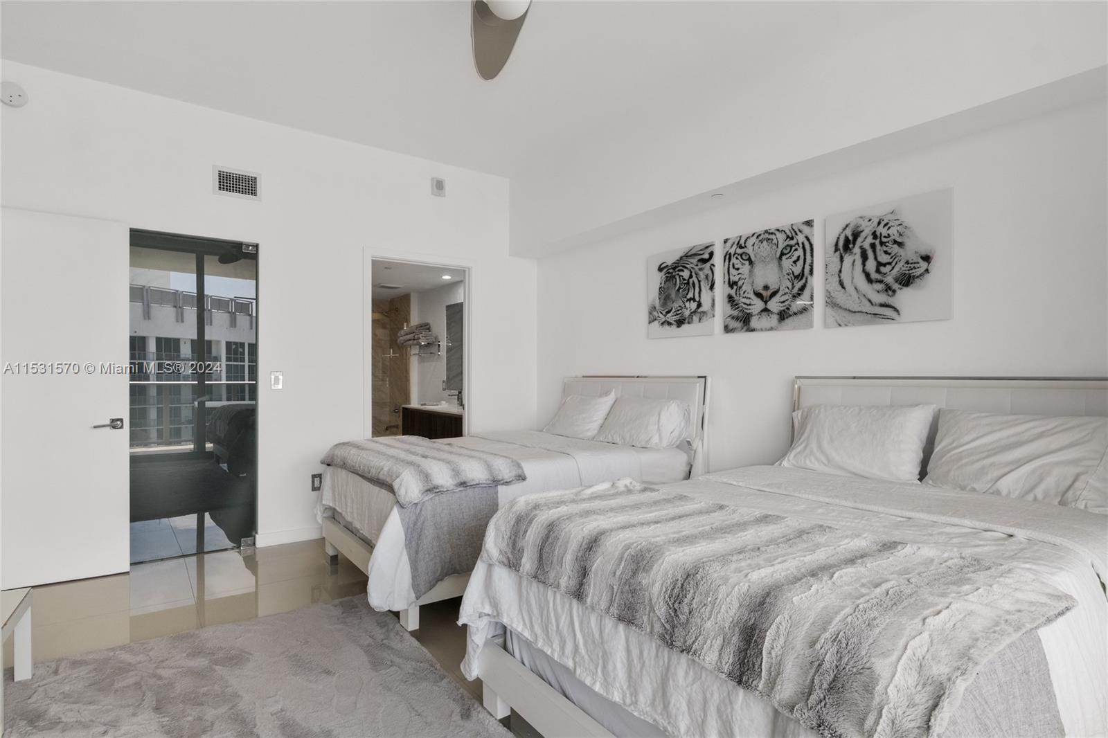 488 NE 18TH ST PH04, Miami, Florida 33132, 2 Bedrooms Bedrooms, ,3 BathroomsBathrooms,Residential,For Sale,488 NE 18TH ST PH04,A11531570