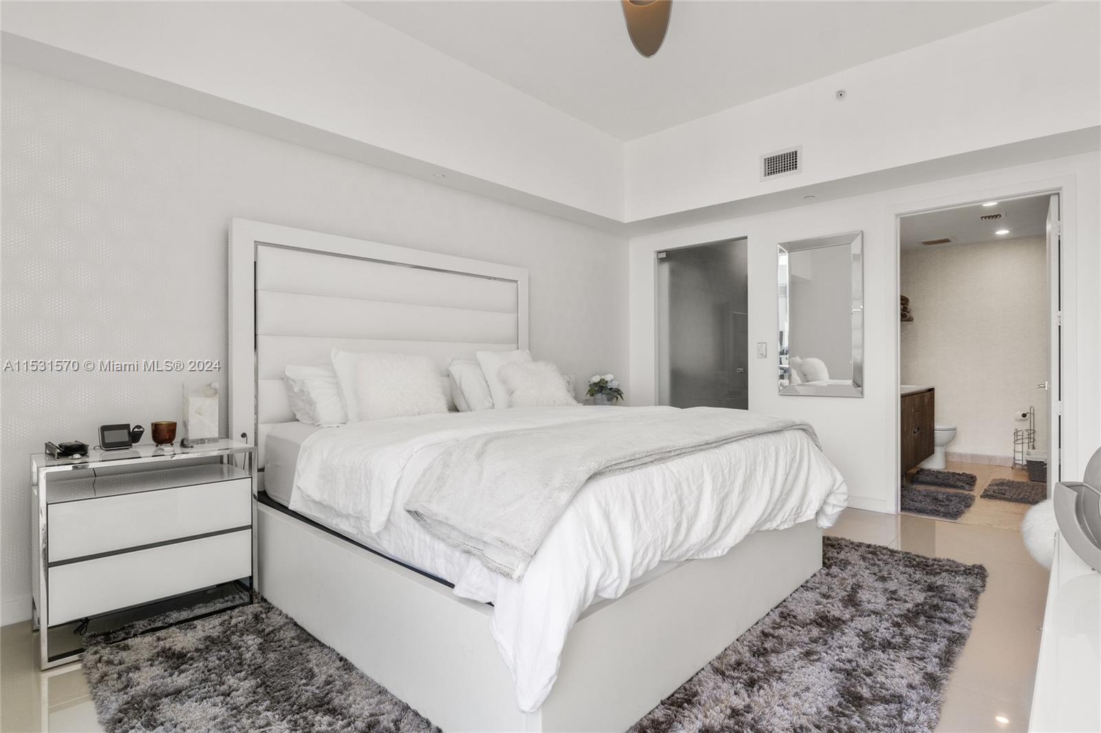 488 NE 18TH ST PH04, Miami, Florida 33132, 2 Bedrooms Bedrooms, ,3 BathroomsBathrooms,Residential,For Sale,488 NE 18TH ST PH04,A11531570