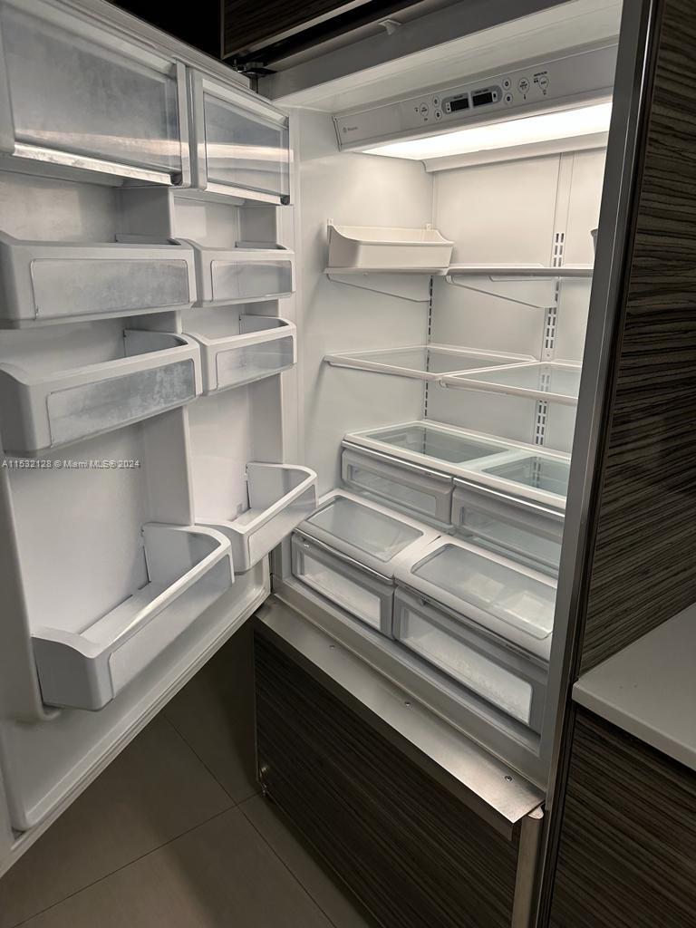 460 NE 28 STREET 1407, Miami, Florida 33137, 2 Bedrooms Bedrooms, ,2 BathroomsBathrooms,Residential,For Sale,460 NE 28 STREET 1407,A11532128