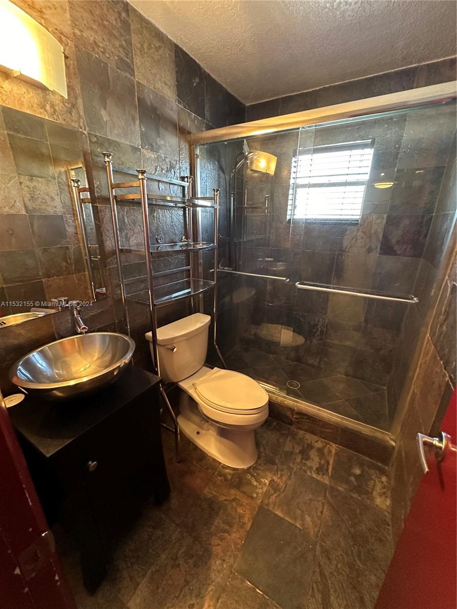 2465 SW 18th Ave 3308, Miami, Florida 33145, 1 Bedroom Bedrooms, ,1 BathroomBathrooms,Residential,For Sale,2465 SW 18th Ave 3308,A11532155