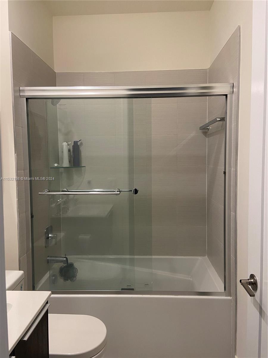 6683 NW 103rd Pkwy 6683, Doral, Florida 33178, 3 Bedrooms Bedrooms, ,2 BathroomsBathrooms,Residentiallease,For Rent,6683 NW 103rd Pkwy 6683,A11532198