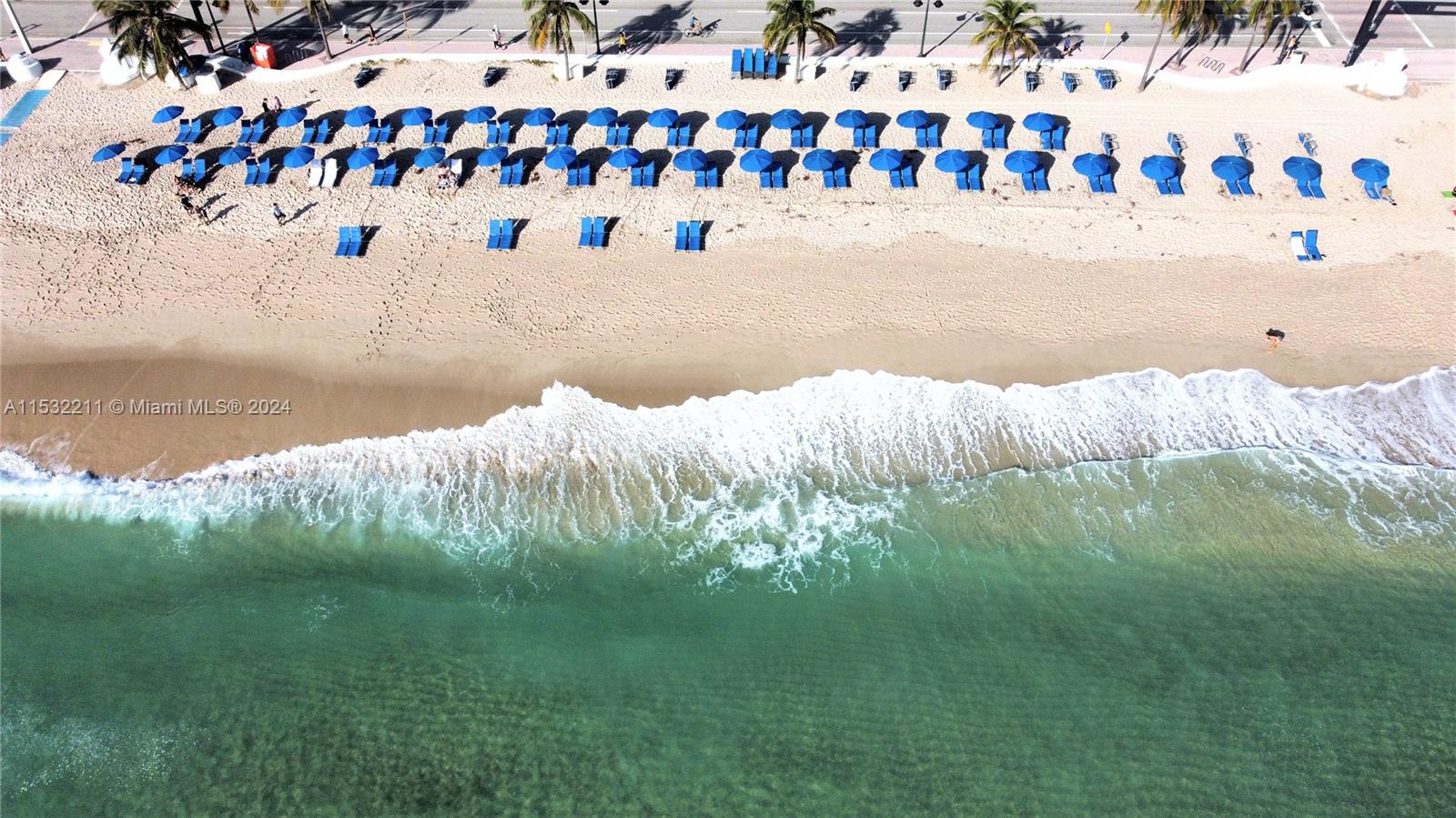 Chairs/umbrella/water for your convenience