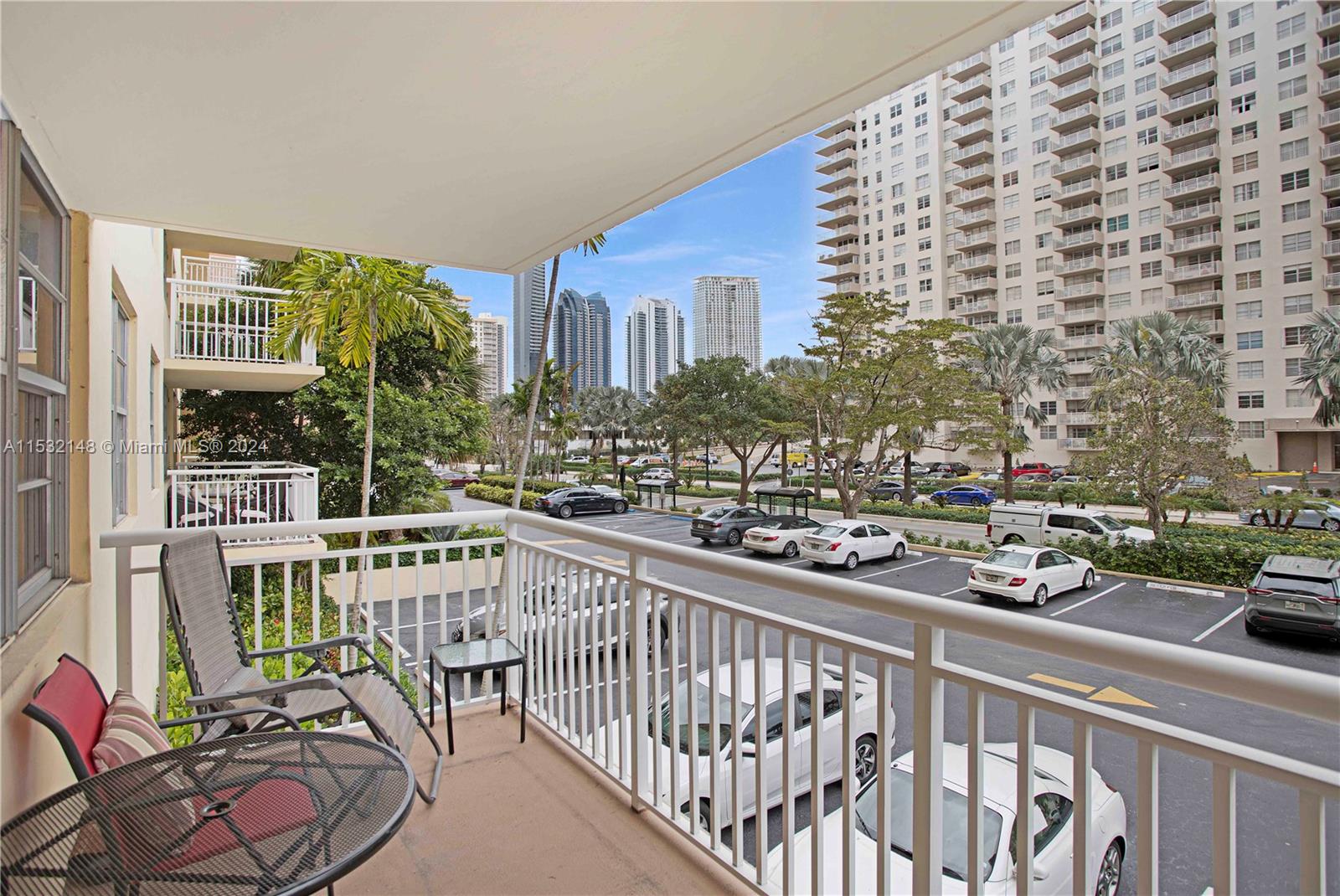 251 174 St, Sunny Isles Beach, FL, 33160 United States, 1 Bedroom Bedrooms, ,1 BathroomBathrooms,Residential,For Sale,174 St,A11532148