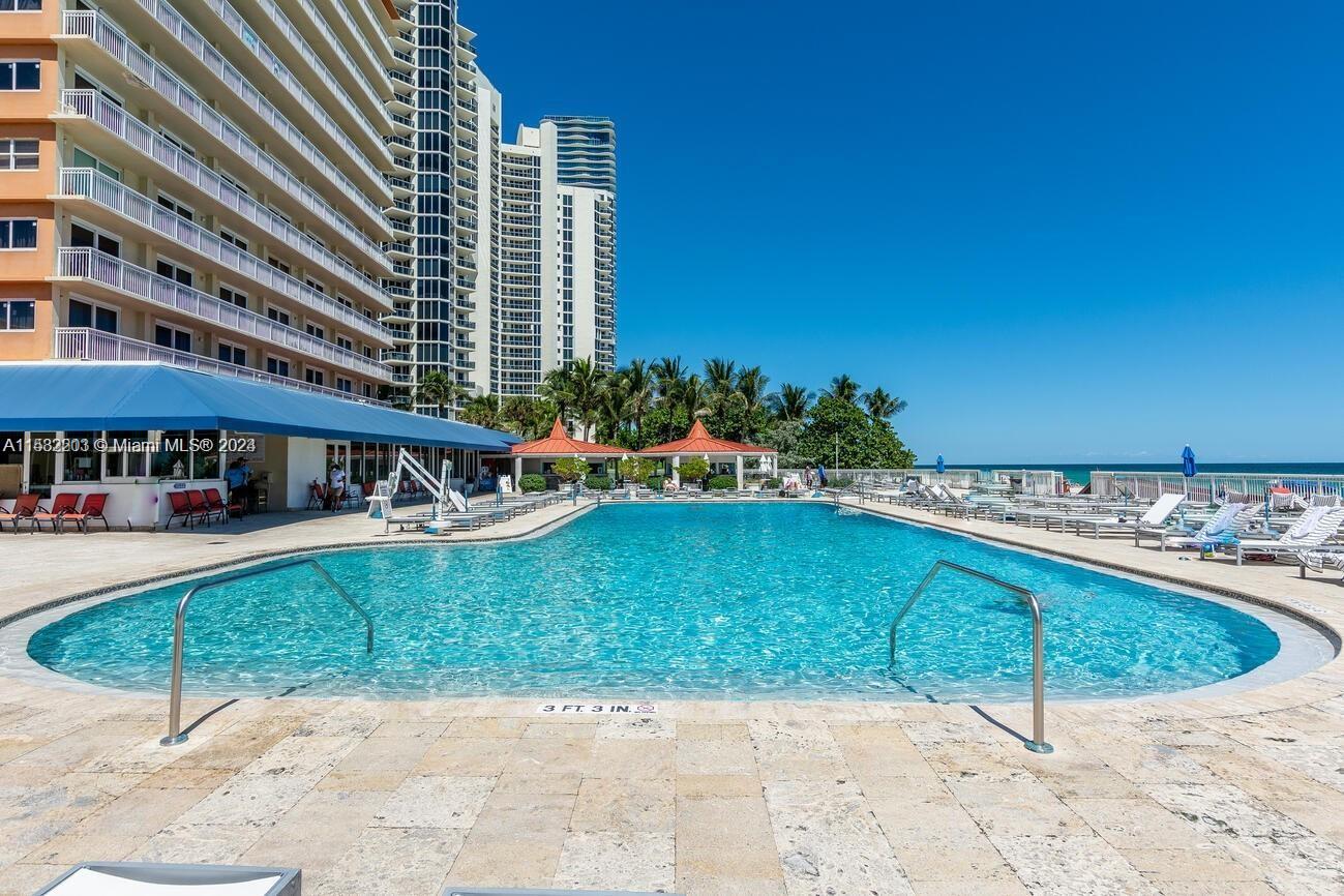 19201 Collins Ave, Sunny Isles Beach, FL, 33160 United States, 1 Bedroom Bedrooms, ,1 BathroomBathrooms,Residential,For Sale,Collins Ave,A11532203