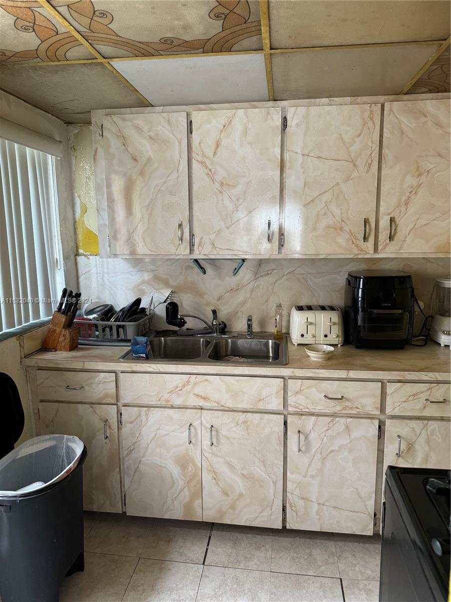 945 NW 53rd St, Miami, Florida 33127, 4 Bedrooms Bedrooms, ,1 BathroomBathrooms,Residential,For Sale,945 NW 53rd St,A11532040